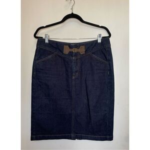 Lauren Jeans Co Blue Denim Skirt Size 6 Buckle detail Pencil Straight